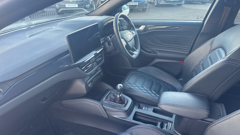 Ford Focus 1.0 EcoBoost ST-Line Vignale 5dr Petrol Hatchback